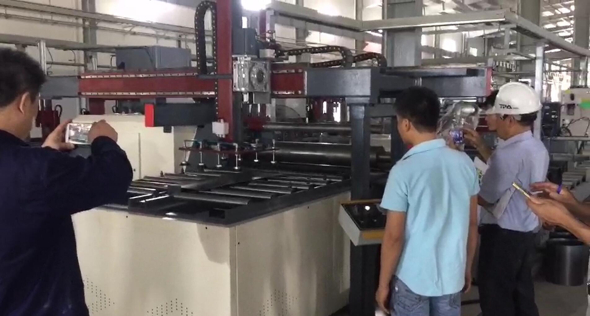 Máquina laminadora de perfiles hidráulicos de 4 rodillos